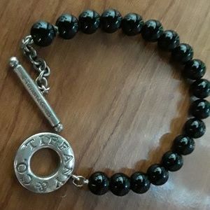 Tiffany and co braclet/black pearl